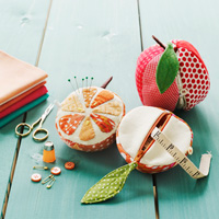 Apples to Oranges Sewing Kit